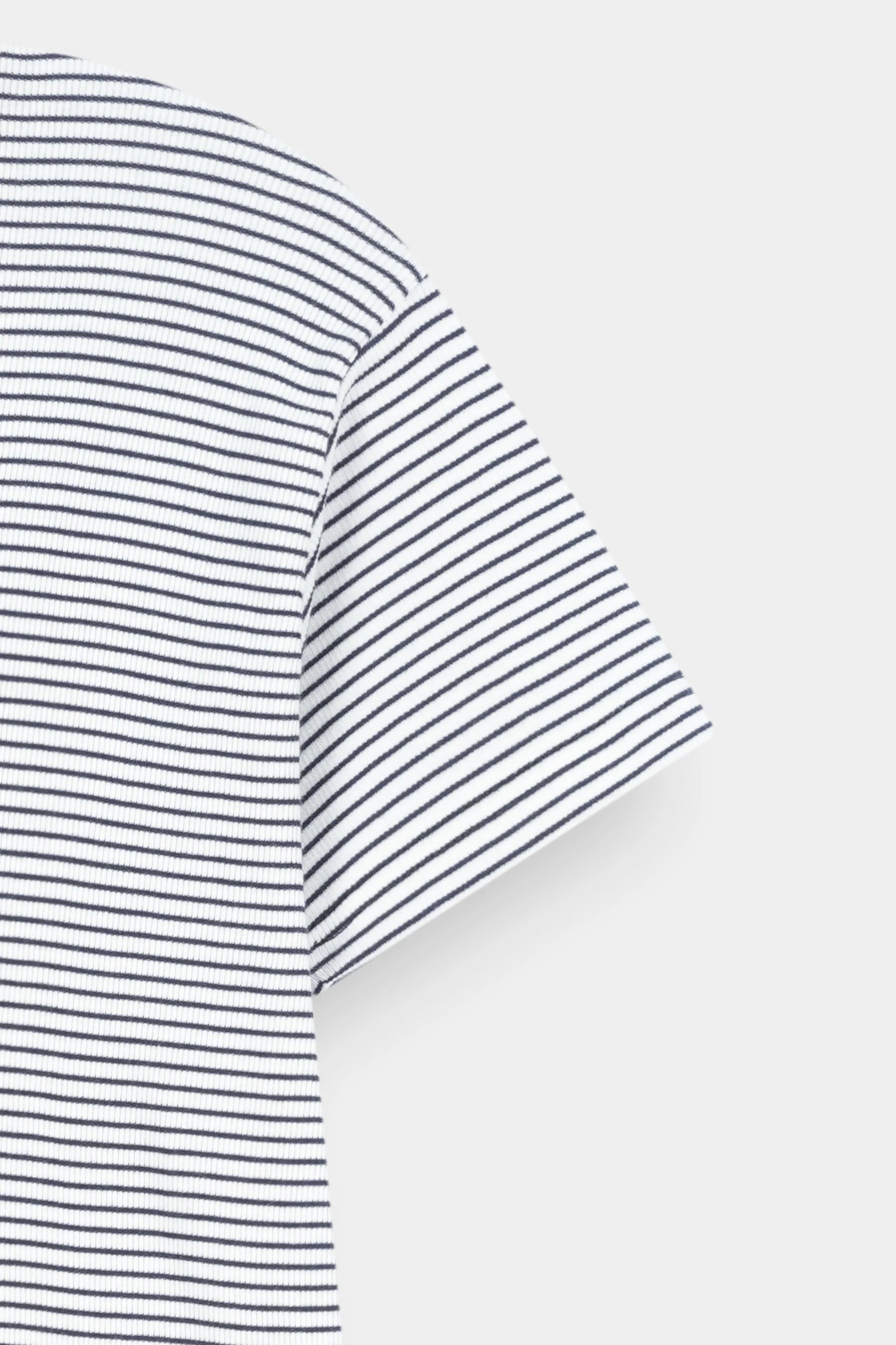 Essential Drop Needle Tee
