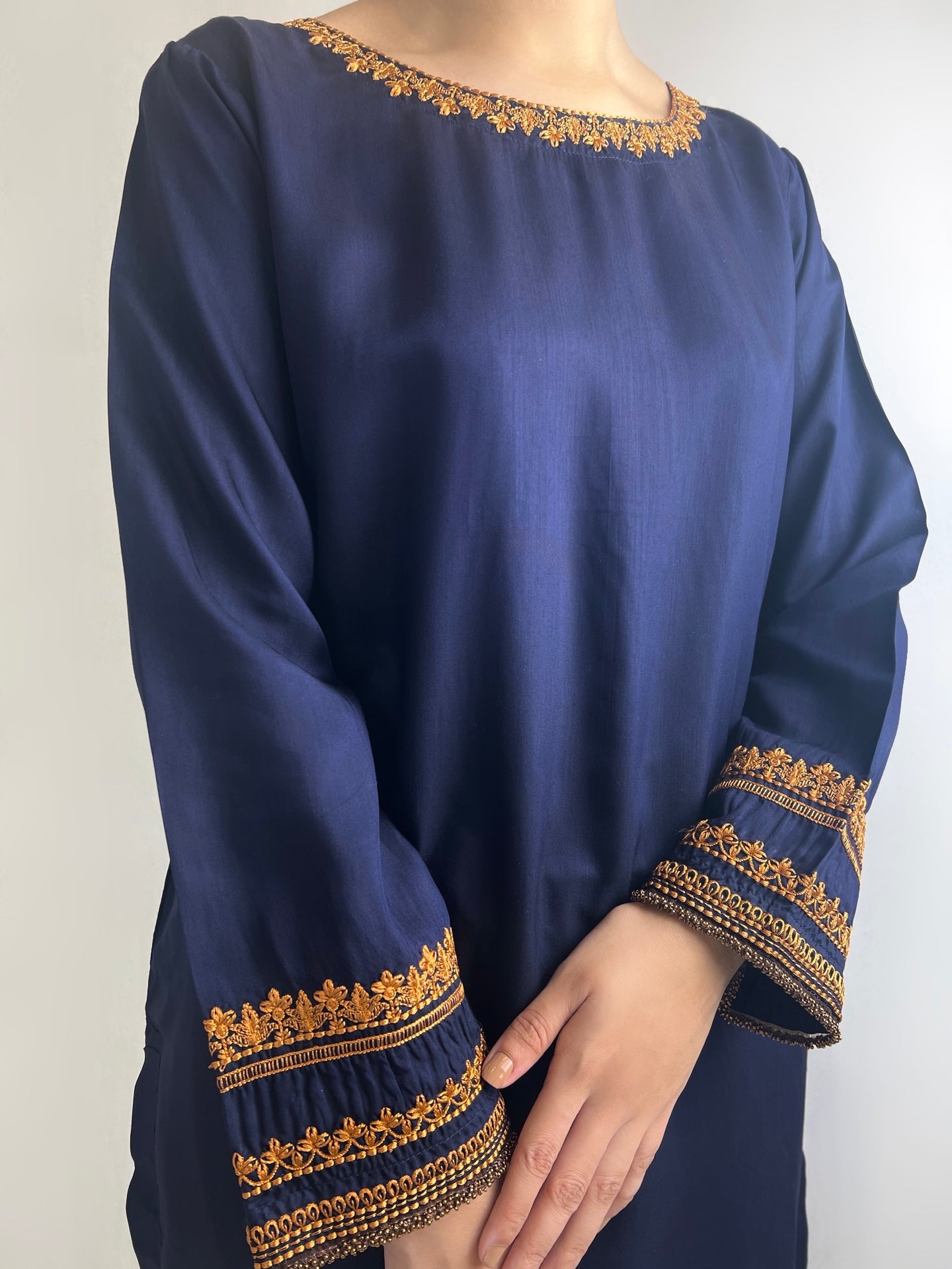 Navy Blue Viscose Silk Embroidery Suit JN-FS-1003